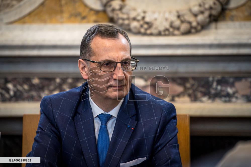 Dupont-Moretti Visits Court of Appeal - Aix-en-Provence