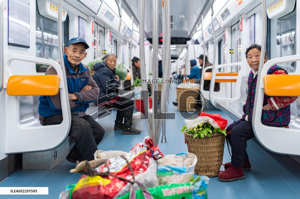 Vegetable Farmers Sell Vegetables in Chongqing, China