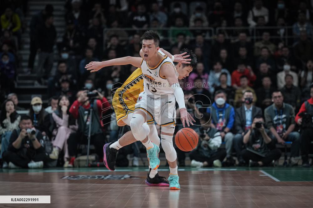 (SP)CHINA-SHENYANG-BASKETBALL-CBA-SEMIFINALS-LIAONING VS ZHEJIANG (CN)