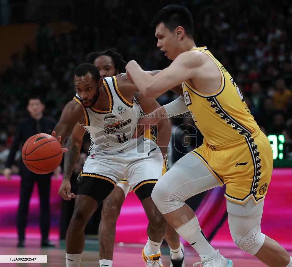 (SP)CHINA-SHENYANG-BASKETBALL-CBA-SEMIFINALS-LIAONING VS ZHEJIANG(CN)