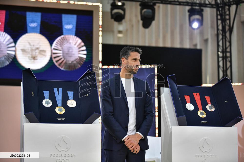 Paris 2024 Olympic Medals Feature Iron From The Eiffel Tower