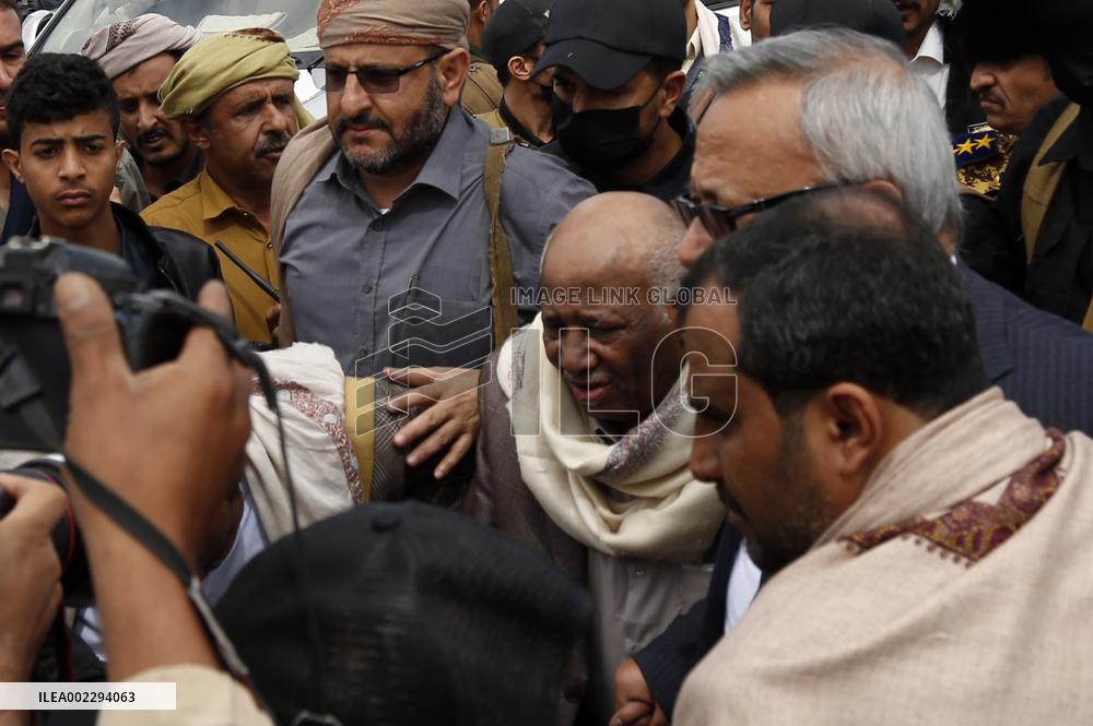 YEMEN-SANAA-GOVERNMENT MILITARY COMMANDER-RELEASE
