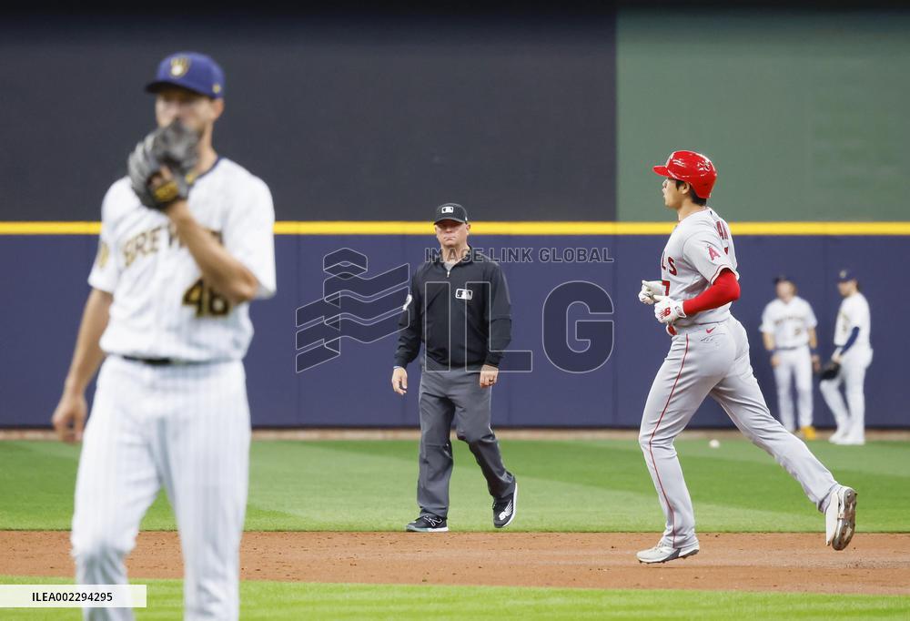 Baseball: Angels vs. Brewers