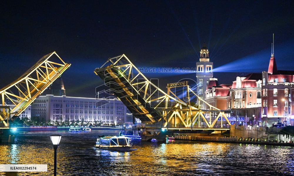 CHINA-TIANJIN-JIEFANG BRIDGE-NIGHT SCENERY (CN)
