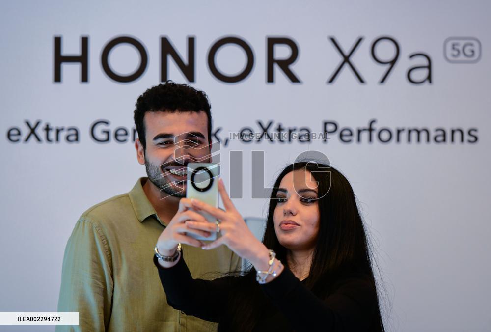 TÜRKIYE-ISTANBUL-CHINESE SMART DEVICES MAKER-HONOR-NEW MOBILE PHONE-UNVEILING