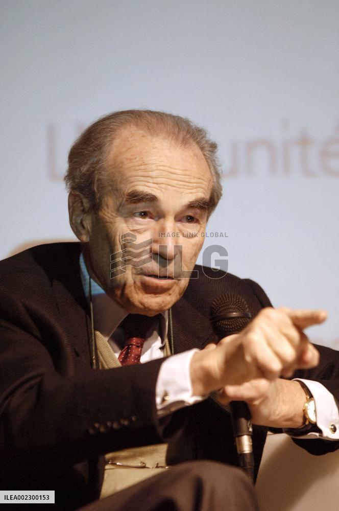 Robert Badinter Dies Aged 95