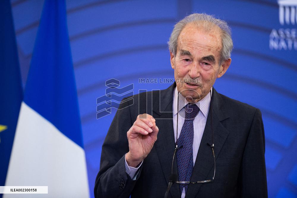 Robert Badinter Dies Aged 95