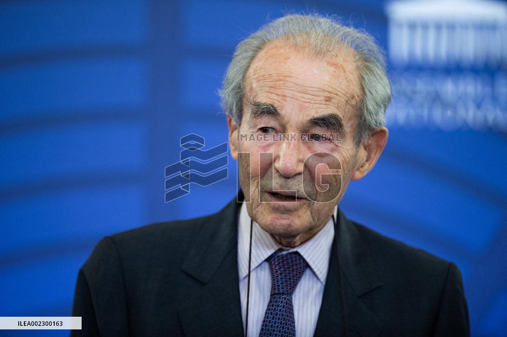 Robert Badinter Dies Aged 95