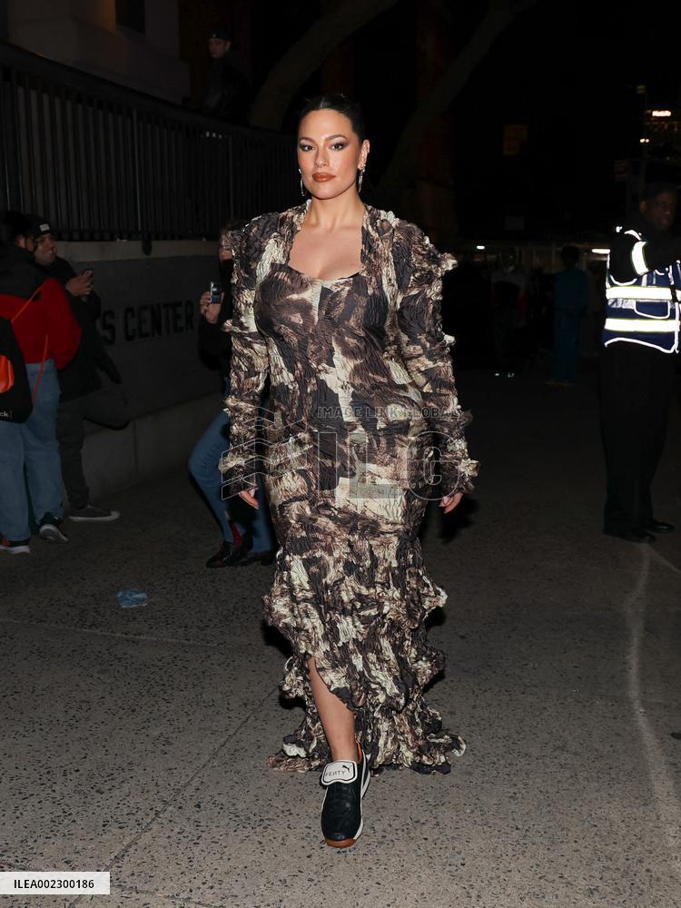 Ashley Graham  Outside The Amazing Mostro Show - NYC