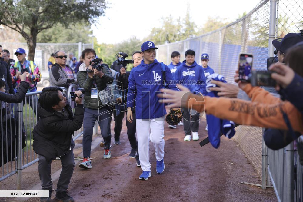 Baseball: MLB spring training