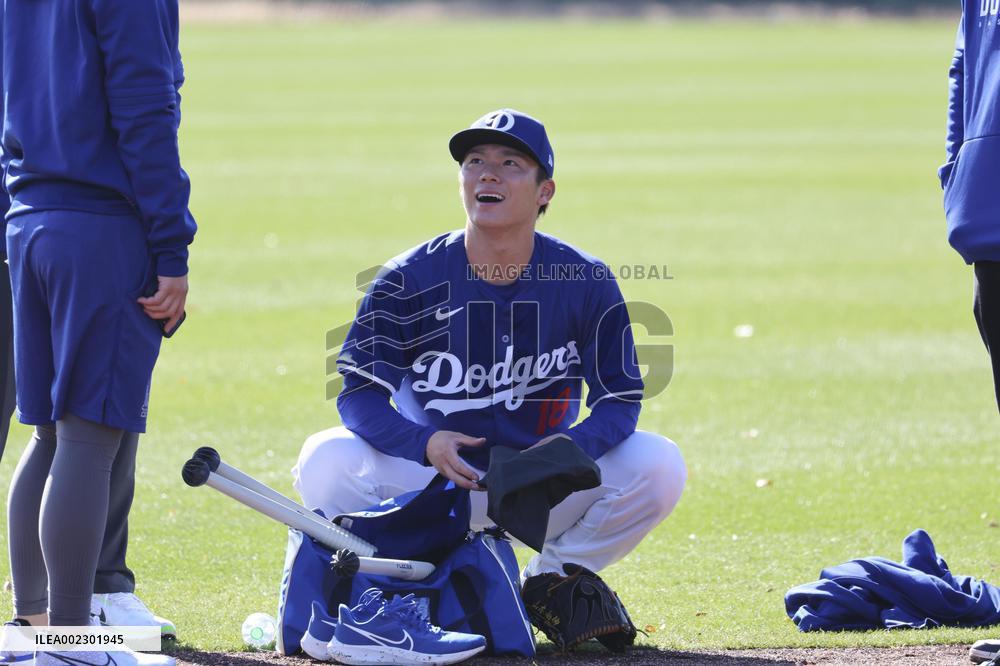 Baseball: MLB spring training