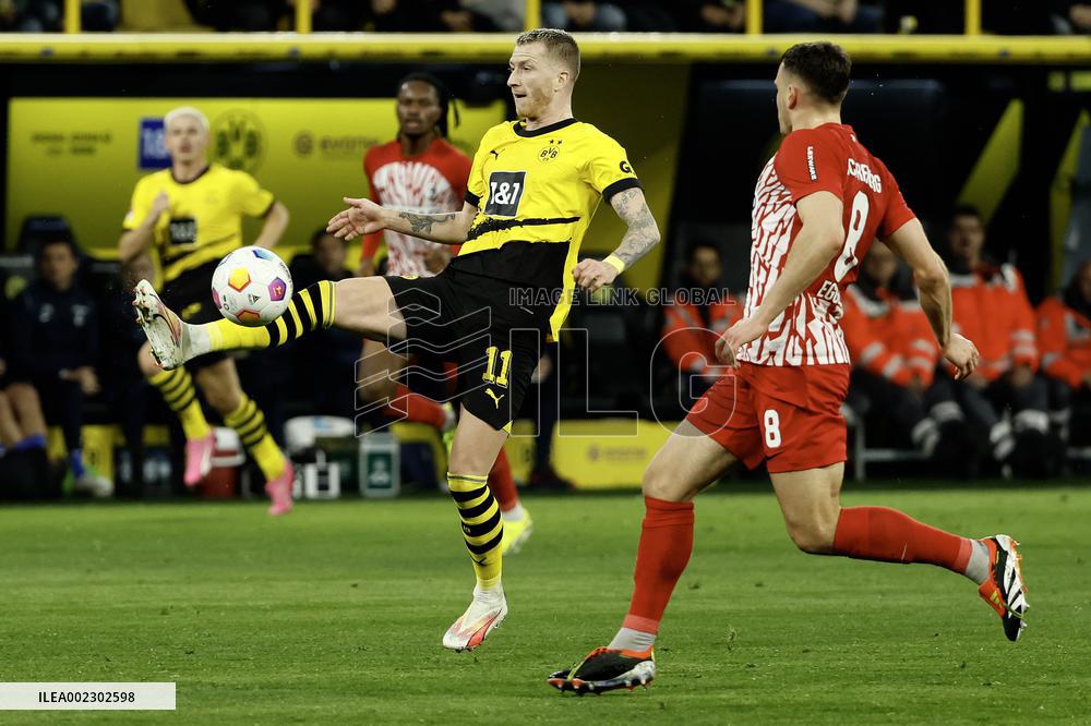(SP)GERMANY-DORTMUND-FOOTBALL-BUNDESLIGA-DORTMUND VS FREIBURG