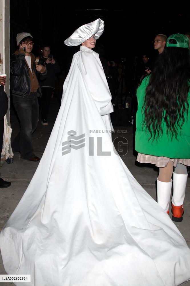 NYFW - Julia Fox At Willy Chavarria Show