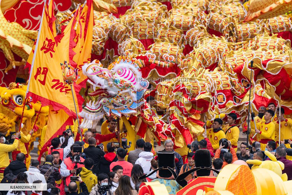 XINHUA PHOTOS OF THE DAY