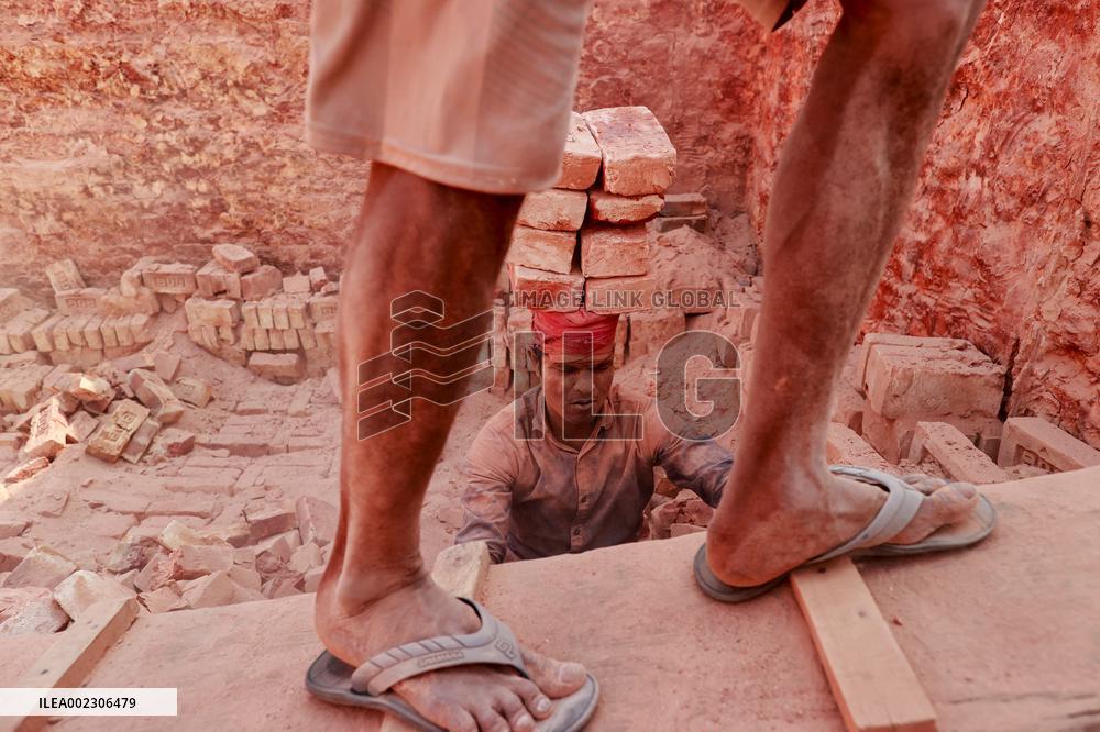 Workers In A Brick Field - Bangladesh