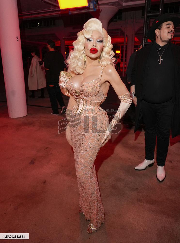 NYFW - The Blonds Presentation