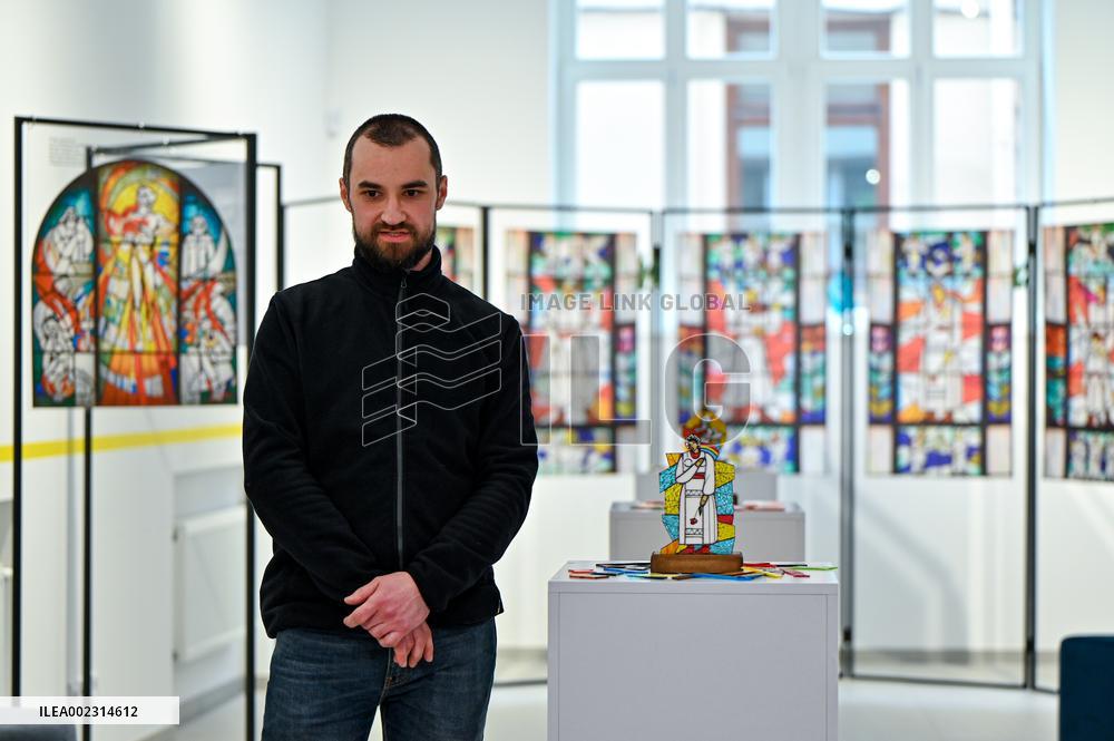 Photo exhibition of Mariupol stained glass windows in Lviv