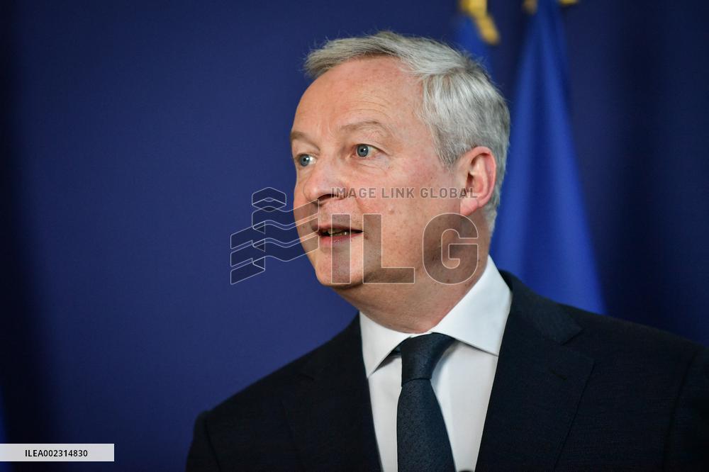 Handover Ceremony At Ministry Of The Economy And Finance - Paris