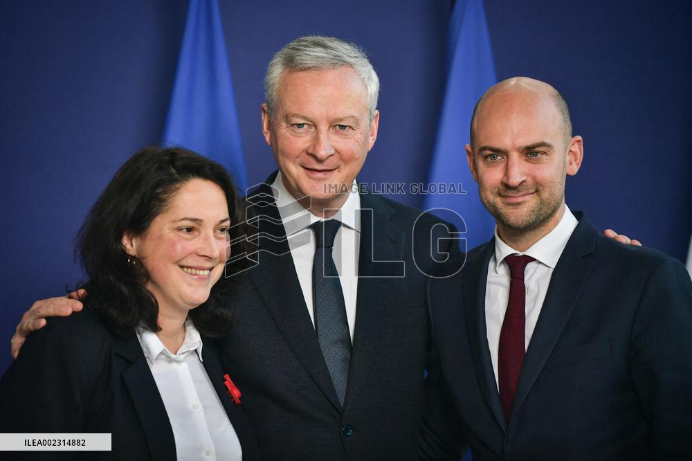 Handover Ceremony At Ministry Of The Economy And Finance - Paris