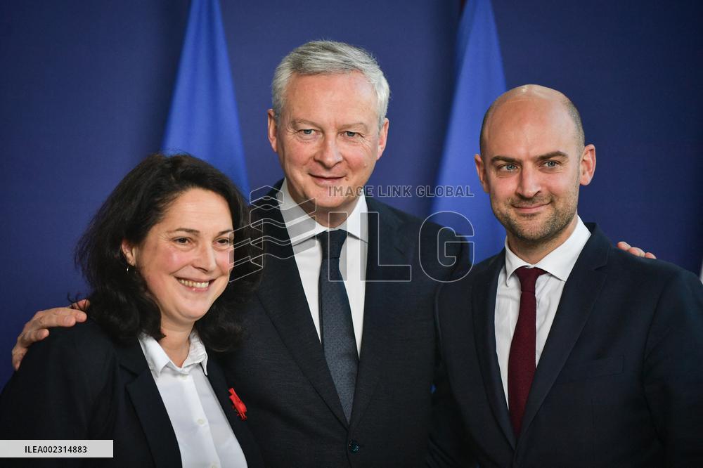 Handover Ceremony At Ministry Of The Economy And Finance - Paris
