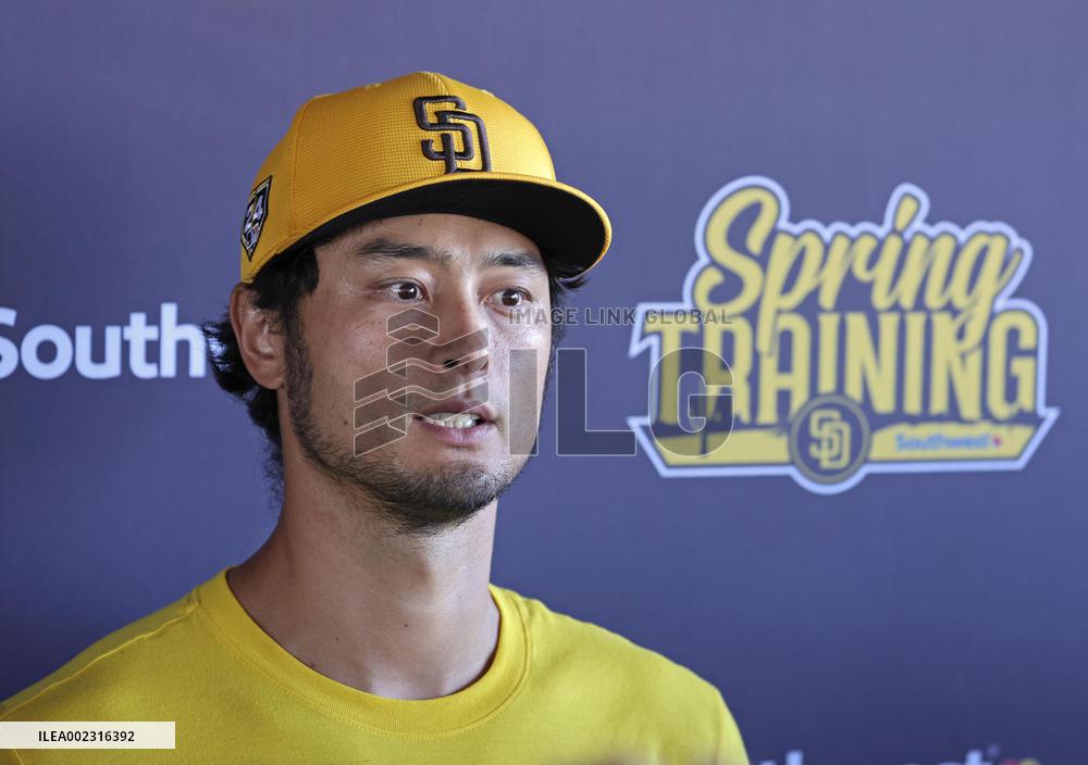 Baseball: MLB spring training