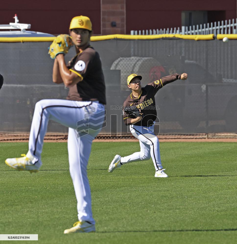 Baseball: MLB spring training