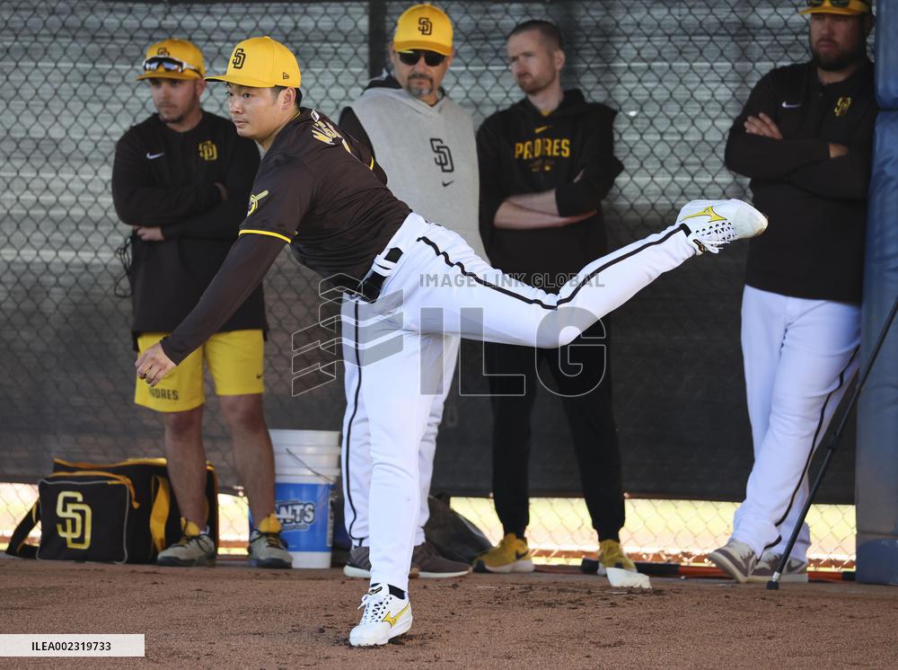 Baseball: MLB spring training