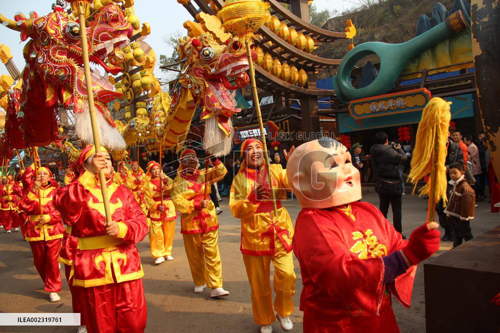 Dragon Dance Performance in Luzhou