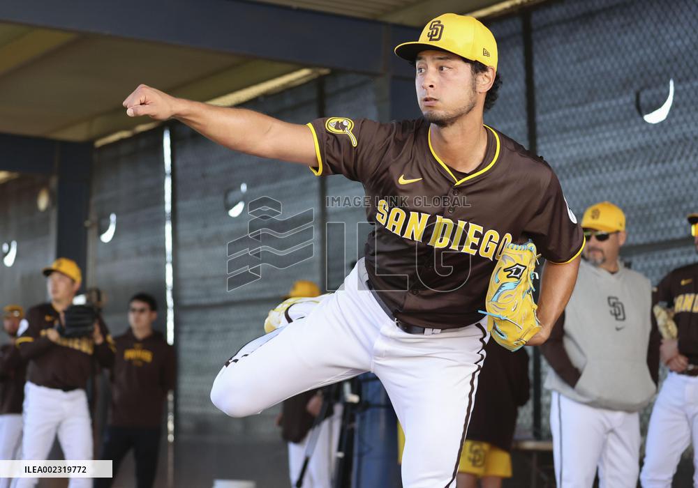 Baseball: MLB spring training