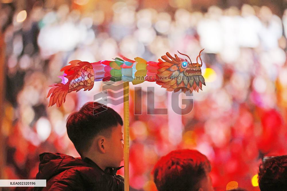 XINHUA PHOTOS OF THE DAY