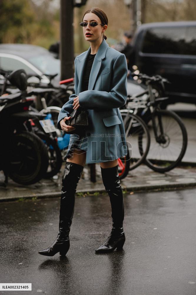 PFW - Alexis Mabille Arrivals