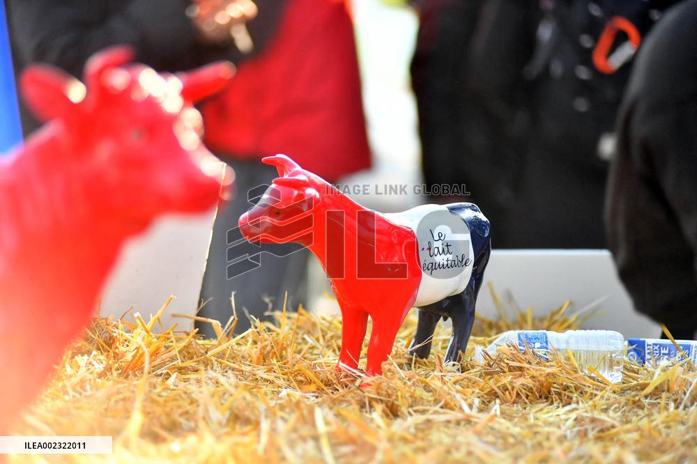 Protest Of Milk Producers - Paris
