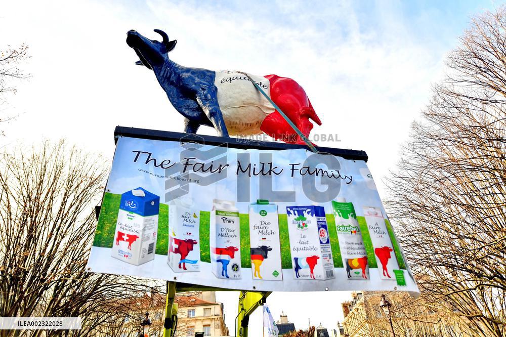 Protest Of Milk Producers - Paris
