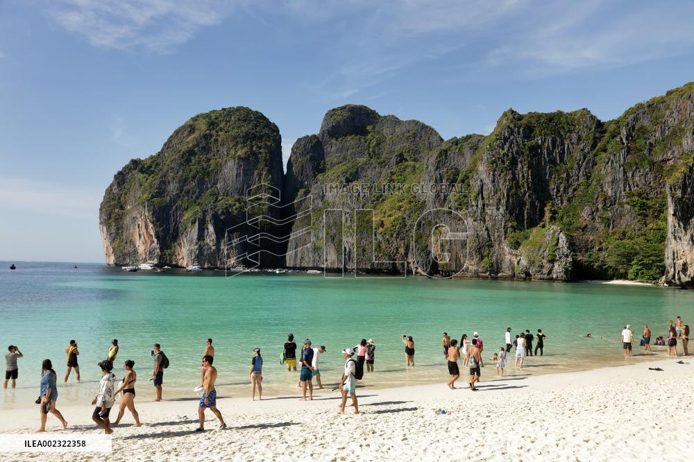 Tourism Killed Thailand's Most Famous Bay