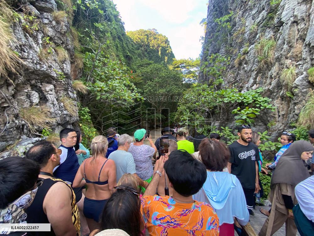 Tourism Killed Thailand's Most Famous Bay