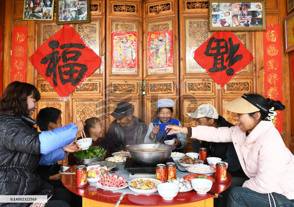 #CHINA-SPRING FESTIVAL-SPECIALITY-SNACK (CN)