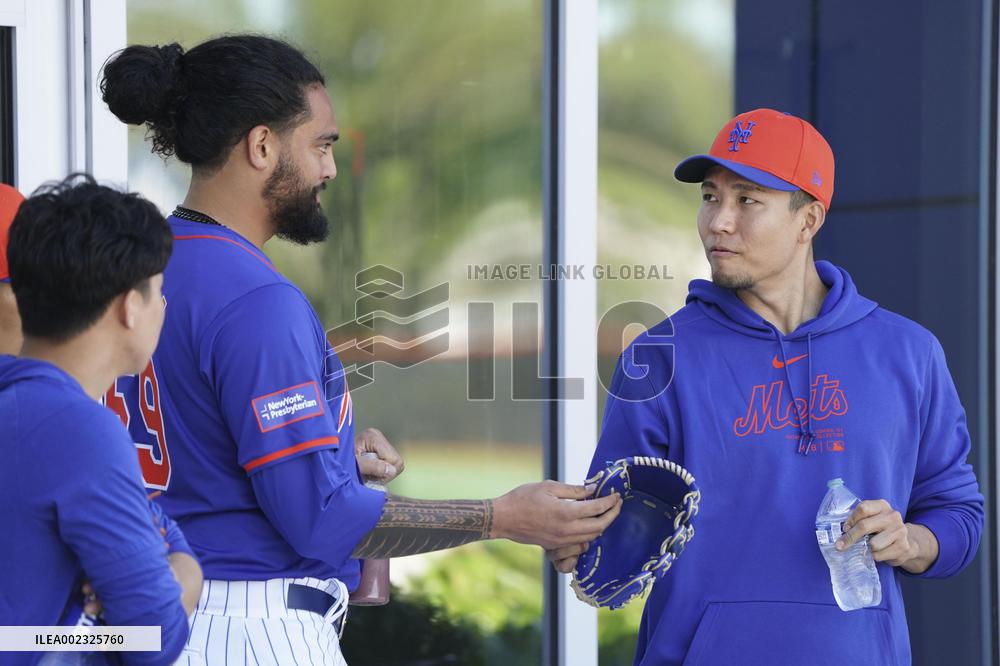 Baseball: MLB spring training