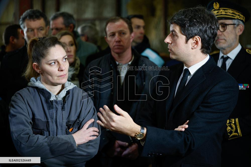 PM Attal Visits A Cattle Farm - Janvilliers