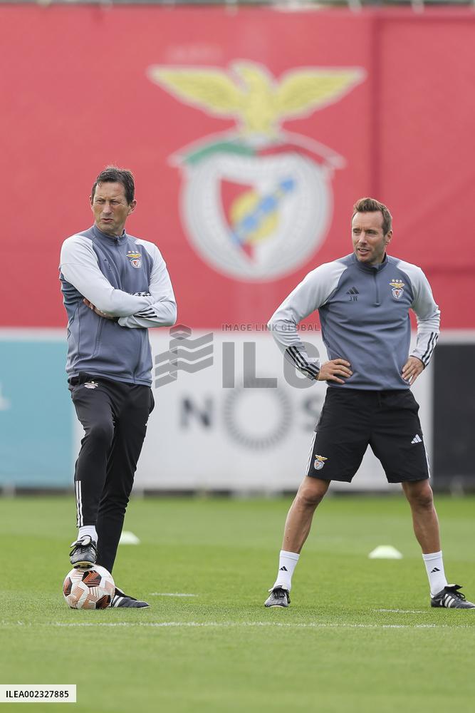 Europa League: Benfica training