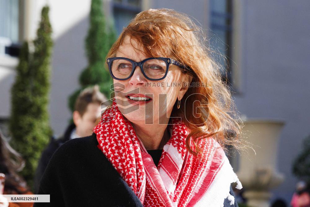 Protest For Ceasefire With Susan Sarandon - Washington
