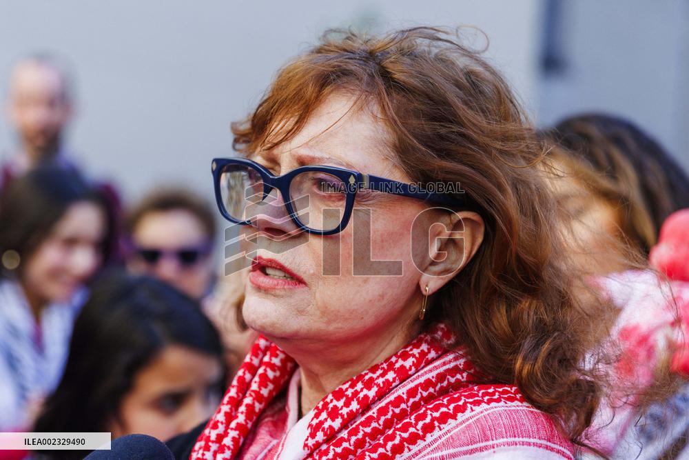 Protest For Ceasefire With Susan Sarandon - Washington
