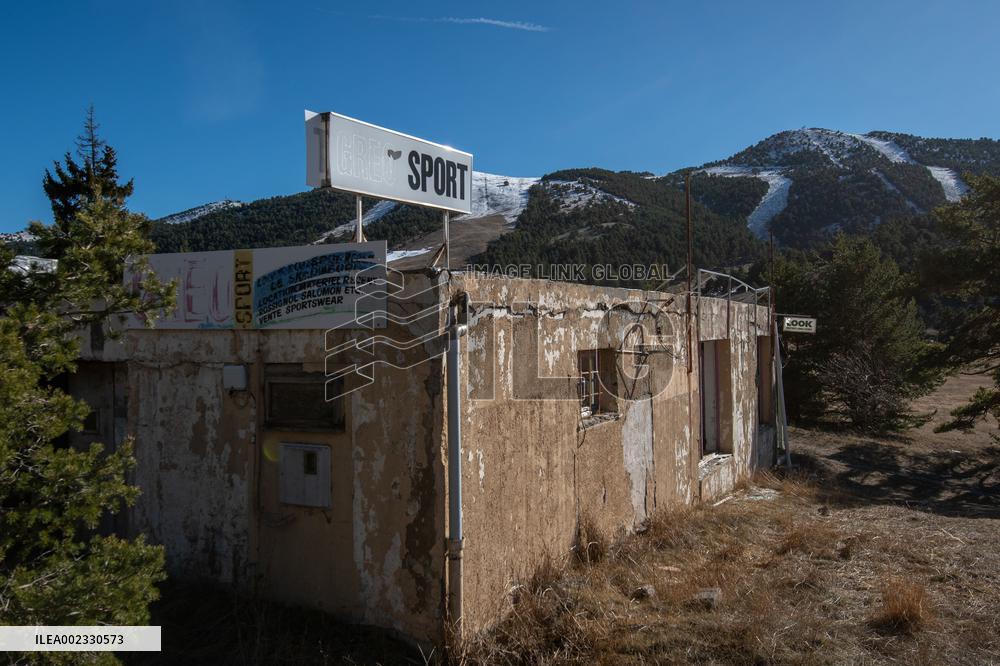 The Greolieres-Les-Neiges Resort Changes Its Name To Reflect The Reality Of Climate Change - France