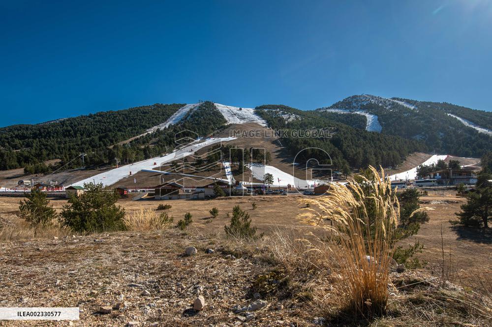 The Greolieres-Les-Neiges Resort Changes Its Name To Reflect The Reality Of Climate Change - France