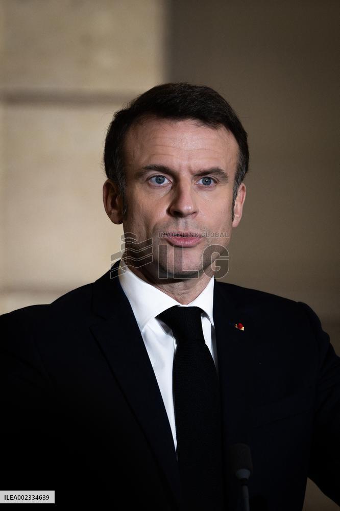 Emmanuel Macron And Volodymyr Zelensky Press Conference - Paris