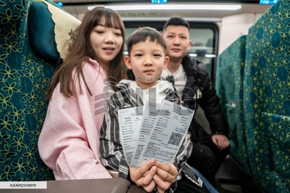 CHINA-LAOS RAILWAY-SPRING FESTIVAL TRAVEL RUSH-TOURISM