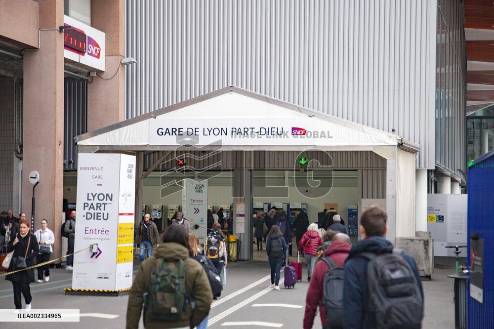 SNCF Controllers Social Movement - Lyon