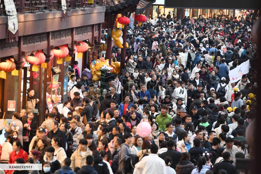 Tourism Consumption Soars During the Spring Festival Holiday in China