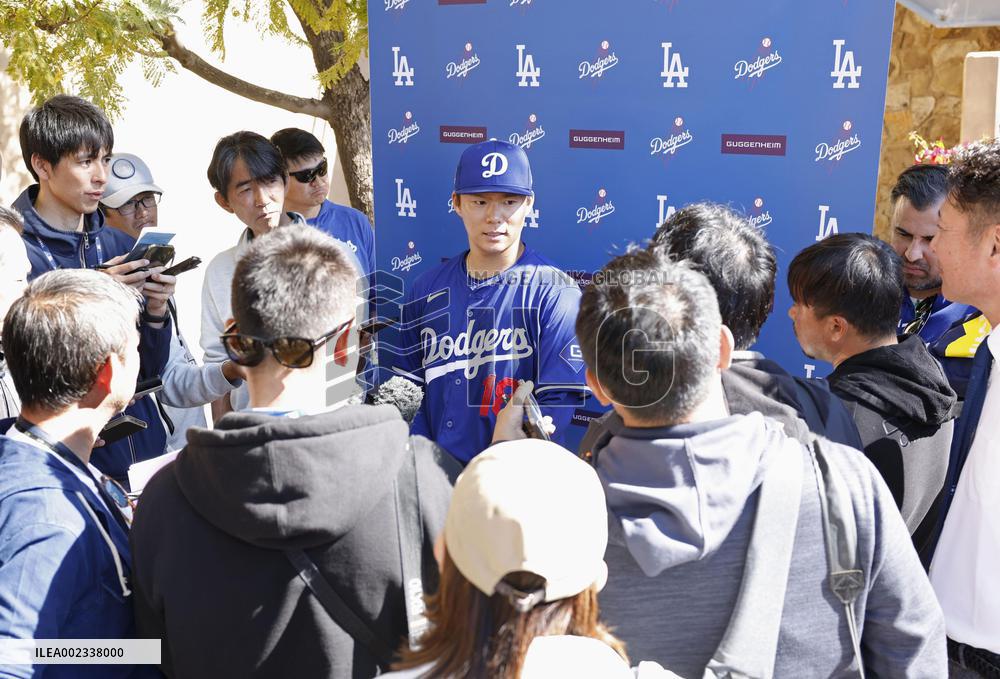 Baseball: MLB spring training