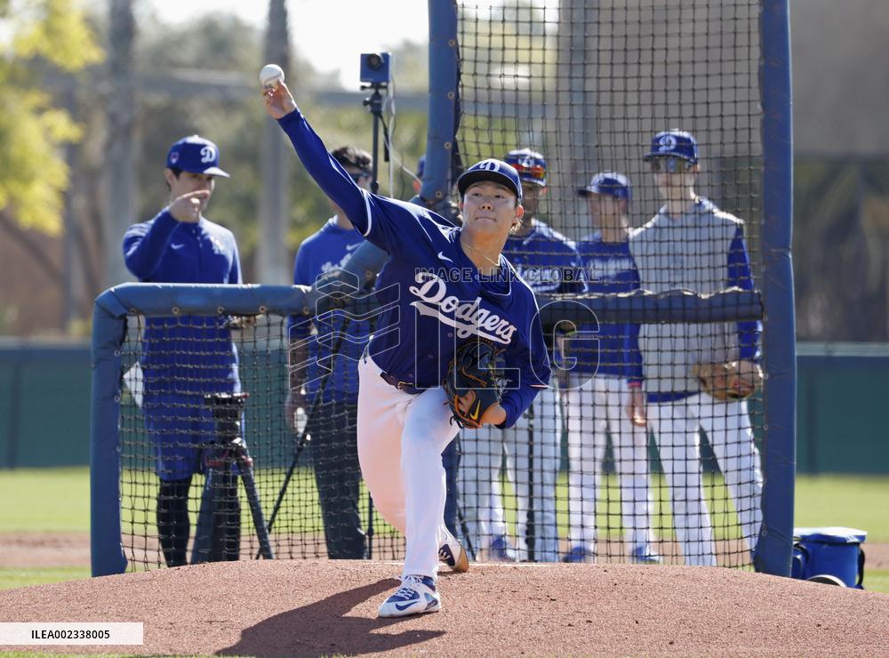 Baseball: MLB spring training