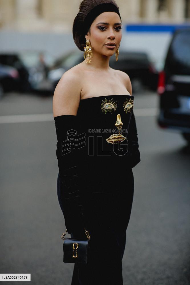 PFW - Schiaparelli Street Style